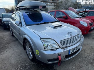 Location: North Woolwich - 2005 VAUXHALL VECTRA SXI DIRECT AUTO 5 Door Hatchback REG: DU55UXY, Keys: No, MOT Expiry date: 16/02/2025, 2198 Petrol, 5 Speed Auto Petrol, Former Keepers: 13