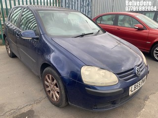 Location: BELVEDERE - 2005 VOLKSWAGEN GOLF FSI SE 5 DOOR HATCHBACK REG: LB55PNK, 1598cc PETROL, 6 SPEED MANUAL PETROL, Former Keepers: 7, Keys: No, MOT: Expiry date14.02.2026