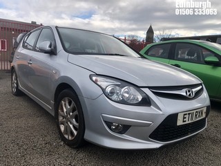 Location: Edinburgh - 2011 HYUNDAI I30 COMFORT 5 Door Hatchback REG: ET11RXN, Keys: No, MOT Expiry date: 30/11/2024, 1396 Petrol, 5 Speed Manual Petrol, Former Keepers: 4