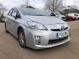 Location: MITCHAM - 2011 TOYOTA PRIUS T3 VVT-I CVT 5 DOOR HATCHBACK REG: P20BRU, 1797cc HYBRID ELECTRIC, VARIABLE 1 SPEED AUTO PETROL/E, Former Keepers: 14, Keys: No, MOT: Expiry date26/07/2024