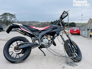 Location: Plymouth - 2016 DERBI SENDA XTREME DRD SM 50 Motorcycle REG: AE66VCX, Keys: No, MOT Expiry date: 05/06/2021, 50 Petrol, , Former Keepers: 4
