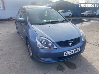 Location: Hull - 2004 HONDA CIVIC SE AUTO 5 Door Hatchback REG: CE04WMK, Keys: No, MOT Expiry date: 27/11/2025, 1590 Petrol, 4 Speed Auto Petrol, Former Keepers: 8