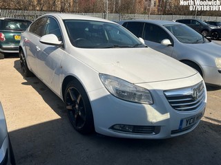 Location: North Woolwich - 2011 VAUXHALL INSIGNIA SRI 5 Door Hatchback REG: YC11HHB, Keys: No, MOT Expiry date: 06/12/2024, 1796 Petrol, 6 Speed Manual Petrol, Former Keepers: 8