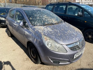 Location: North Woolwich - 2007 VAUXHALL CORSA CLUB AUTO 5 Door Hatchback REG: CF07HFX, Keys: No, MOT Expiry date: 07/01/2025, 1364 Petrol, 5 Speed Auto Petrol, Former Keepers: 6