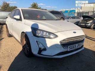 Location: Mitcham - 2020 FORD FOCUS ZETEC AUTO 5 Door Hatchback REG: SG69JPU, Keys: No, MOT Expiry date: 04/03/2025, 999 Petrol, 8 Speed Auto Petrol, Former Keepers: 1