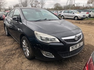 Location: Mitcham - 2012 VAUXHALL ASTRA SE 5 Door Hatchback REG: NG61JUJ, Keys: No, MOT Expiry date: 28/03/2024, 1598 Petrol, 5 Speed Manual Petrol, Former Keepers: 7