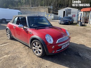 Location: Leeds - 2005 MINI MINI ONE Convertible REG: NJ05VZT, Keys: No, MOT Expiry date: 17-11-2024, 1598 Petrol, 5 Speed Manual Petrol, Former Keepers: 5