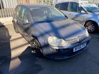 Location:  Hayes - 2006 VOLKSWAGEN GOLF FSI SE 5 Door Hatchback REG: BF06TYC, Keys: No, MOT Expiry date: 14/11/2025, 1598 Petrol, 6 Speed Manual Petrol, Former Keepers: 5