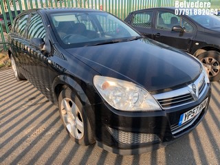 Location: Belvedere - 2007 VAUXHALL ASTRA BREEZE 5 Door Hatchback REG: YP57RNN, Keys: No, MOT Expiry date: 05.01.2025, 1364 Petrol, 5 Speed Manual Petrol, Former Keepers: 8