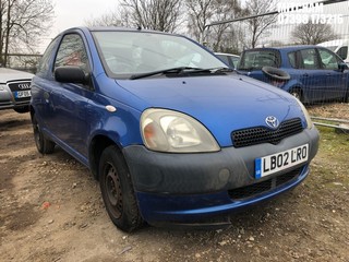 Location: Mitcham - 2002 TOYOTA YARIS S 3 Door Hatchback REG: LB02LRO, Keys: No, MOT Expiry date: 11/02/2025, 998 Petrol, 5 Speed Manual Petrol, Former Keepers: 5
