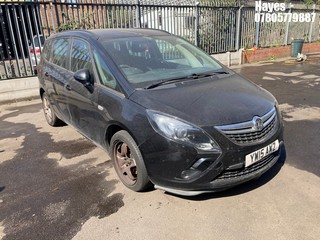 Location:  Hayes - 2015 VAUXHALL ZAFIRA TOURER EXCLUSIV TU MPV REG: YW15AWZ, Keys: No, MOT Expiry date: 14/03/2025, 1364 Petrol, 6 Speed Manual Petrol, Former Keepers: 3