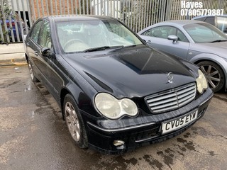 Location:  Hayes - 2005 MERCEDES C180 KOMP. ELEGANCE SE A 4 Door Saloon REG: CV05EYW, Keys: No, MOT Expiry date: 20/12/2024, 1796 Petrol, 5 Speed Auto Petrol, Former Keepers: 4