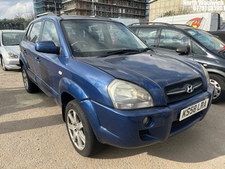 Location: North Woolwich - 2009 HYUNDAI TUCSON CDX Estate REG: KS58LRA, Keys: No, MOT Expiry date: 10/09/2025, 1975 Petrol, 5 Speed Manual Petrol, Former Keepers: 3