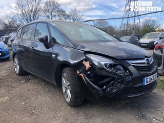 Location: Mitcham - 2014 VAUXHALL ZAFIRA TOURER SRI TURBO S MPV REG: GJ14CAU, Keys: No, MOT Expiry date: 08/06/2024, 1364 Petrol, 6 Speed Manual Petrol, Former Keepers: 3