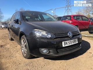 Location: Mitcham - 2009 VOLKSWAGEN GOLF SE TSI 5 Door Hatchback REG: BK59KRU, Keys: No, MOT Expiry date: 20/06/2024, 1390 Petrol, 6 Speed Manual Petrol, Former Keepers: 1