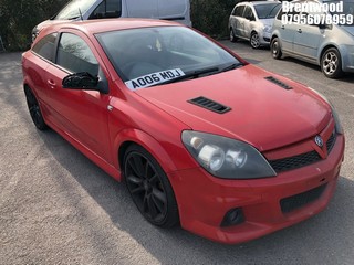 Location: Brentwood - 2006 VAUXHALL ASTRA VXR 3 Door Hatchback REG: AO06MDJ, Keys: No, MOT Expiry date: 17/03/2024, 1998 Petrol, 6 Speed Manual Petrol, Former Keepers: 9