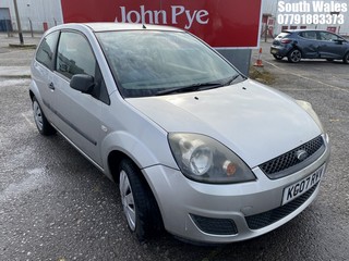 Location: South Wales - 2007 FORD FIESTA STYLE CLIMATE 3 Door Hatchback REG: KG07RVV, Keys: No, MOT Expiry date: 12/12/2025, 1242 Petrol, 5 Speed Manual Petrol, Former Keepers: 6