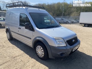 Location: Leeds - 2013  FORD  TRANSIT CONNECT 90 T230 Panel Van REG: AV62YNC, 1753cc Diesel , 5 Speed Manual Diesel 	, Former Keepers: 5, Keys: No, MOT Expiry date: 10-12-2025