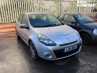 Location:  Hayes - 2011 RENAULT CLIO DYNAMIQUE TOMTOM DCI 5 Door Hatchback REG: LO11BDV, Keys: No, MOT Expiry date: 06/03/2025, 1461 Diesel, 5 Speed Manual Diesel, Former Keepers: 4
