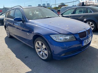 Location: North Woolwich - 2008 BMW 325I SE TOURING A Estate REG: YL57LVD, Keys: No, MOT Expiry date: 02/07/2025, 2497 Petrol, 6 Speed Auto Petrol, Former Keepers: 6