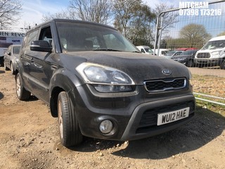 Location: Mitcham - 2012 KIA SOUL 2 CRDI AUTO 5 Door Hatchback REG: WU12HAE, Keys: No, MOT Expiry date: 12/10/2024, 1582 Diesel, 6 Speed Auto Diesel, Former Keepers: 7