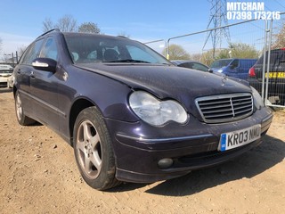 Location: Mitcham - 2003 MERCEDES C200 KOMP. AVANTGDE SE A Estate REG: KR03NMU, Keys: No, MOT Expiry date: 02/07/2025, 1796 Petrol, 5 Speed Auto Petrol, Former Keepers: 5