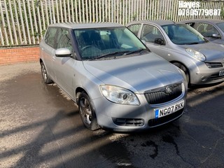 Location:  Hayes - 2007 SKODA FABIA 2 HTP 70 5 Door Hatchback REG: NG07RKK, Keys: No, MOT Expiry date: 17/11/2024, 1198 Petrol, 5 Speed Manual Petrol, Former Keepers: 8
