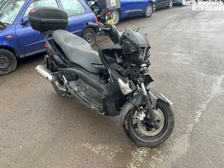 Location: North Woolwich - 2012 YAMAHA YP 125 R-XMAX Scooter REG: LK62EWT, Keys: No, MOT Expiry date: 15/11/2024, 124 Petrol, AUTOMATIC, Former Keepers: 7