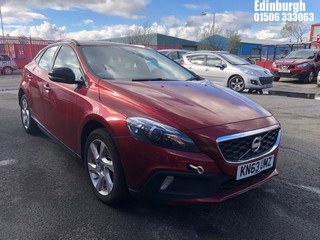 Location: Edinburgh - 2013  VOLVO  V40 CROSS COUNTRY LUX D2 5 Door Hatchback REG: KN63UMZ, 1560cc Diesel , 6 Speed Manual Diesel 	, Former Keepers: 1, Keys: Yes, MOT Expiry date: 28/08/2025