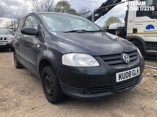 Location: Mitcham - 2008 VOLKSWAGEN URBAN FOX 75 3 Door Hatchback REG: KU08GLK, Keys: No, MOT Expiry date: 30/05/2025, 1390 Petrol, 5 Speed Manual Petrol, Former Keepers: 9