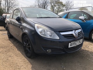 Location: Mitcham - 2007 VAUXHALL CORSA SXI A/C AUTO 3 Door Hatchback REG: AV57TKJ, Keys: No, MOT Expiry date: 29/11/2024, 1364 Petrol, 5 Speed Auto Petrol, Former Keepers: 10