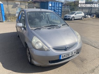 Location: Hull - 2006 HONDA JAZZ SE 5 Door Hatchback REG: AK06OLM, Keys: No, MOT Expiry date: 01/03/2025, 1339 Petrol, 5 Speed Manual Petrol, Former Keepers: 7