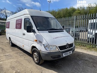 Location: Leeds - 2005 MERCEDES SPRINTER 311 CDI LWB Panel Van REG: YD55KMX, Keys: No, MOT Expiry date: 22-11-2024, 2148 Diesel, 5 Speed Manual Diesel, Former Keepers: 2
