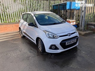 Location:  Hayes - 2015 HYUNDAI I10 PREMIUM 5 Door Hatchback REG: RV15VLD, Keys: No, MOT Expiry date: 16/08/2024, 998 Petrol, 5 Speed Manual Petrol, Former Keepers: 2