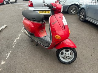 Location: North Woolwich - 2001 PIAGGIO ET2 Scooter REG: LG51KKR, Keys: No, MOT Expiry date: 22/10/2013, 50 Petrol, AUTOMATIC, Former Keepers: 3