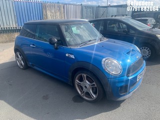 Location: Belvedere - 2006 MINI COOPER S 3 Door Hatchback REG: CP56GKO, Keys: No, MOT Expiry date: 28.05.2025, 1598 Petrol, 6 Speed Manual Petrol, Former Keepers: 9