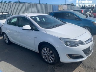 Location: Belvedere - 2013 VAUXHALL ASTRA ELITE 5 Door Hatchback REG: SA63SYY, Keys: No, MOT Expiry date: 13/06/2025, 1598 Petrol, 5 Speed Manual Petrol, Former Keepers: 8