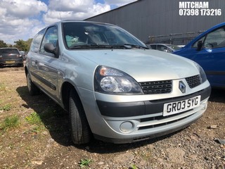 Location: Mitcham - 2003 RENAULT CLIO EXPRESSION 16V AUTO 3 Door Hatchback REG: GR03SYG, Keys: No, MOT Expiry date: 21/03/2026, 1390 Petrol, 4 Speed Auto Petrol, Former Keepers: 4