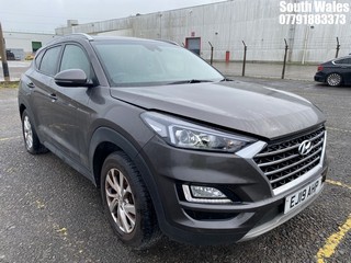 Location: South Wales - 2019 HYUNDAI  TUCSON SE NAV T-GDI 2WD S ESTATE REG: EJ19AHP, 1591cc PETROL, 7 SPEED S-AUTO PETROL, Former Keepers: 1, Keys: Yes, MOT Expiry date: 08/05/2025