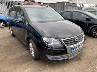 Location: Leeds - 2010 VOLKSWAGEN TOURAN MATCH TDI MPV REG: WG59OYC, Keys: No, MOT Expiry date: 06-12-2024, 1896 Diesel, 6 Speed Manual Diesel, Former Keepers: 2