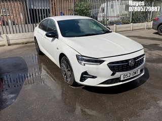 Location:  Hayes - 2021 VAUXHALL INSIGNIA ULTIMATE NAV TUR 5 Door Hatchback REG: DS21OMT, Keys: No, MOT Expiry date: 17/03/2025, 1496 Diesel, 6 Speed Manual Diesel, Former Keepers: 1