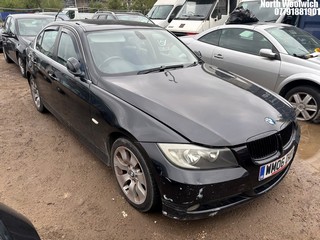 Location: North Woolwich - 2006 BMW 325I SE 4 Door Saloon REG: WM06DXB, Keys: No, MOT Expiry date: 24/05/2025, 2497 Petrol, 6 Speed Manual Petrol, Former Keepers: 8