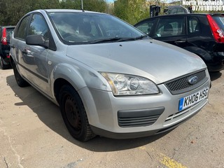 Location: North Woolwich - 2006 FORD FOCUS LX 5 Door Hatchback REG: KH06HSG, Keys: No, MOT Expiry date: 18/12/2024, 1388 Petrol, 5 Speed Manual Petrol, Former Keepers: 6