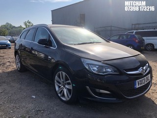 Location: Mitcham - 2013 VAUXHALL ASTRA SRI CDTI AUTO Estate REG: VX13OKL, Keys: No, MOT Expiry date: 12/10/2024, 1956 Diesel, 6 Speed Auto Diesel, Former Keepers: 3