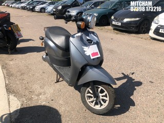 Location: Mitcham - 2019 EFUN PULSE ZAP  Motorcycle REG: CN69OFC, Keys: No, MOT Expiry date: 30/09/2022, 0 Electric, AUTOMATIC, Former Keepers: 2