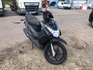 Location: Mitcham - 2014 LEXMOTO DART 125 Motorcycle REG: GU14AUH, Keys: No, MOT Expiry date: 14/05/2025, 125 Petrol, AUTOMATIC, Former Keepers: 6