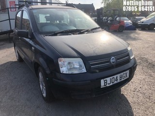 Location: Nottingham - 2004 FIAT PANDA ELEGANZA 5 Door Hatchback REG: BJ04BGX, Keys: No, MOT Expiry date: 25/08/2024, 1242 Petrol, 5 Speed Manual Petrol, Former Keepers: 2