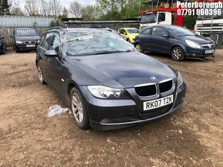 Location: Peterborough - 2007 BMW 320I SE TOURING Estate REG: RK07TZN, Keys: No, MOT Expiry date: 04/11/2024, 1995 Petrol, 6 Speed Manual Petrol, Former Keepers: 5