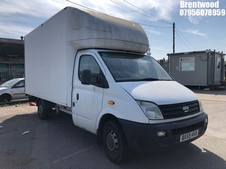 Location: Brentwood - 2009 LDV MAXUS 3.5T 120 LWB E/F Luton Van REG: BX59KKB, Keys: No, MOT Expiry date: 13.10.2024, 2500 Diesel, 5 Speed Manual Diesel, Former Keepers: 7