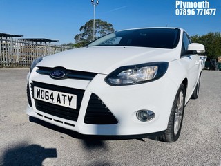 Location: Plymouth - 2014  FORD  FOCUS ZETEC TURBO 	 5 Door Hatchback 	 REG: WD64ATY, 998cc Petrol , 6 Speed Manual Petrol 	, Former Keepers: 2, Keys: Yes, MOT Expiry date: 30/12/2025
